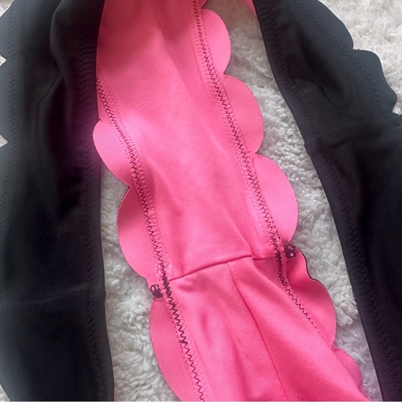 Victoria's Secret PINK | Black Scalloped Edge Bikini Bottoms | Size Small - Picture 5 of 6
